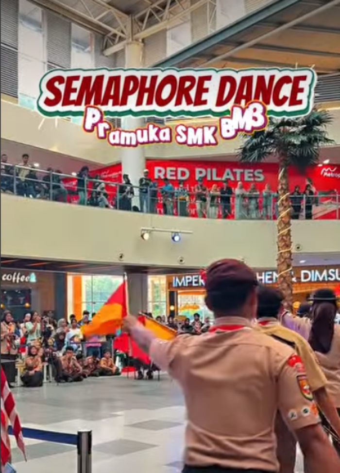 🎖️ Penampilan Dance Semaphore Golongan Penegak di Gebyar Pramuka 2026